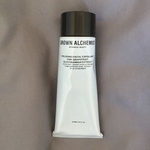 Grown alchemist facial scrub